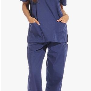 Just love WOMANS navy blue scrub set. Smoke free.